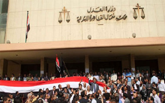   مصر اليوم - محكمة شمال القاهرة تُجدد حبس صاحب مقهى ١٥ يوماً