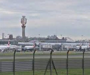   مصر اليوم - إغلاق مطار بريطاني في وجه الرحلات القادمة بسبب تضرّر معدّات الهبوط