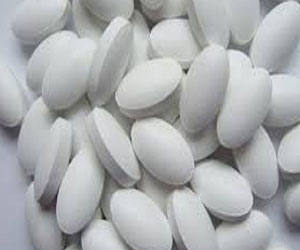   مصر اليوم - ضبط عاطلَيْن في حوزتهما 25 قطعة حشيشة في الغردقة