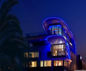 مصر اليوم - راديسون بلو الكويت يحتفل بعودته بحلة جديدة