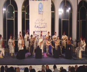   مصر اليوم - جمعيتيالرشيدية وقرطبة تحييان السهرة ما قبل الختامية لمهرجان الصنعة