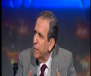   مصر اليوم - حسام عيسى يستقبل منتخب الجامعات للفتيات الفائز بالدورة العربية للسلة