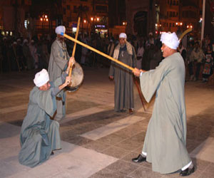   مصر اليوم - مهرجان التحطيب والفنون الشعبيّة في قصر ثقافة الأقصر