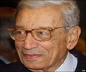   مصر اليوم - بطرس غالي يطالب بمشاركة مصر في الجهود الجديدة لضمان احترام حقوق الإنسان