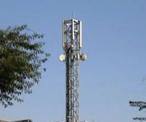   مصر اليوم - محافظة الأسكندرية تبحث مشروعًا سويديًا لتشغيل خدمات الجيل الرابع