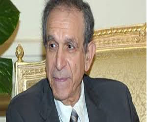   مصر اليوم - حسام عيسى يؤكّد أنّ الدّراسة لن تتعطّل