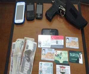   مصر اليوم - حبس عاطل انتحل صفة ضابط أثناء محاولته استخراج رخصة من مرور الشرقية