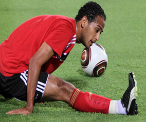 مصر اليوم - فريق الأهلي يُعلن جاهزيّة وليد سليمان لمواجهة غوانزي