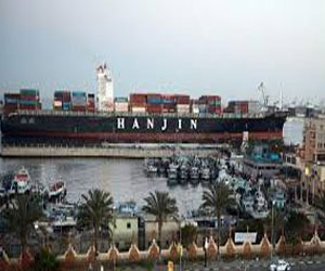   مصر اليوم - اعادة فتح 4 موانئ في السويس أغلقوا بسبب سوء الأحوال