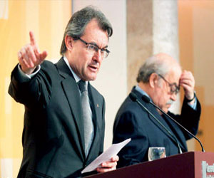   مصر اليوم - استفتاء في كاتالونيا حول الانفصال عن أسبانيا