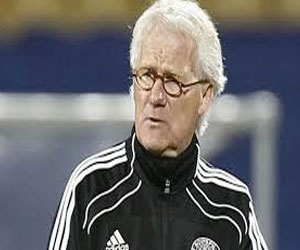 مصر اليوم - تمديد عقد اولسن مدرب منتخب الدنمرك حتى 2016