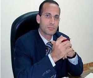   مصر اليوم - رئيس حزب شباب مصر يُهنئ السفير الفلسطينيّ لدى القاهرة