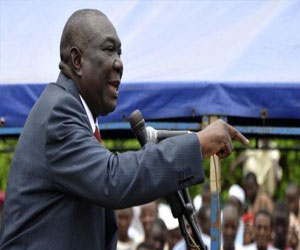   مصر اليوم - رئيس أفريقيا الوسطى الانتقالي يحمل سلفه بوزيزي مسؤولية الأحداث الأخيرة