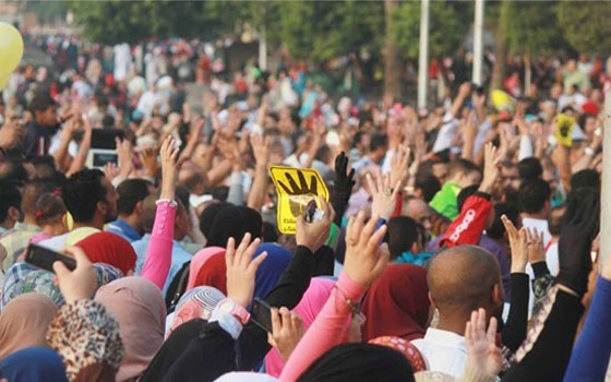   مصر اليوم - مسيرات أنصار الإخوان تنطلق في أحياء القاهرة والجيزة رغم سوء الأحوال الجويَّة