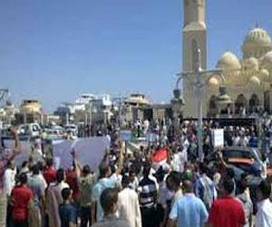   مصر اليوم - أمن البحر الأحمر يفرق مسيرة للإخوان في الغردقة