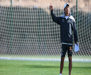   مصر اليوم - المكسيكي كروز يُشيد بغوارديولا اللاعب والمدرب