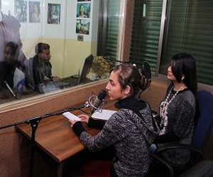 مصر اليوم - إطلاق أول إذاعة فلسطينية للأطفال في بيت لحم