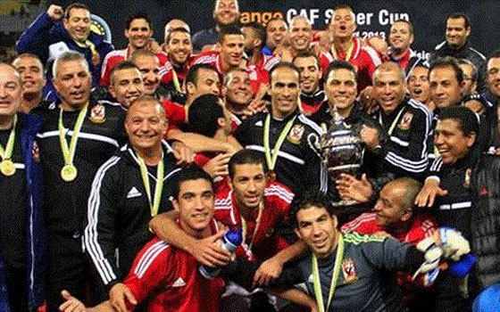   مصر اليوم - منع لاعبي الأهلي من استخدام أغطية الرأس وسماعات الأذن في المغرب