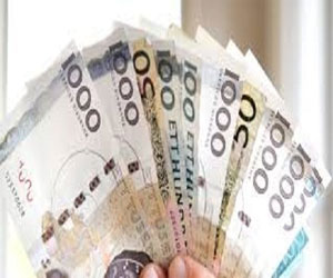   مصر اليوم - أوراق نقدية زائفة للفت أنظار المارة في عاصمة السويد