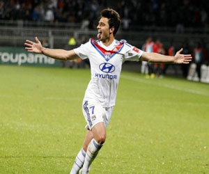   مصر اليوم - غرينيه صانع ألعاب ليون ينفى انتقاله لإيطاليا في انتقالات يناير