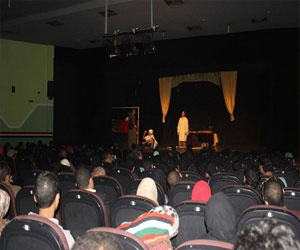   مصر اليوم - مهرجان آفاق مسرحيَّة يشهد إقبالًا جماهيريًّا حاشدًا طوال فعاليّاته