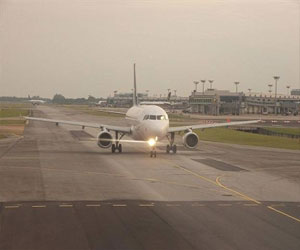   مصر اليوم - انتظام الحركة الجوية في المطارات المصرية