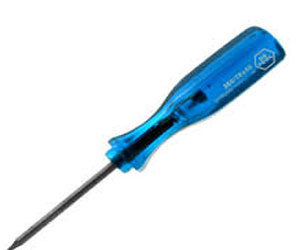   مصر اليوم - طعنته بمفك براغي لأنه لم يحضّر لها الفطور