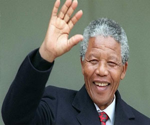   مصر اليوم - 16 كاتبًا يكتبون عن نيلسون مانديلا في عدد ديسمبر من مجلة الدوحة