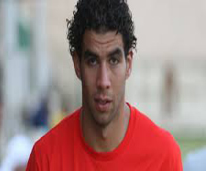   مصر اليوم - الـفيفا يكرم شريف إكرامي ويلقبه بـالحارس الأمين