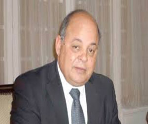   مصر اليوم - وزير الثقافة يفتتح معرض الخط العربي ويشهد ختام سمبوزيوم الخردة الثلاثاء