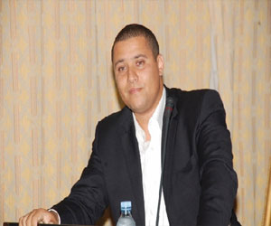 مصر اليوم - بودريقة يحفز لاعبي الرجاء للفوز على البايرن