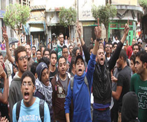   مصر اليوم - وقفة احتجاجية في الإسكندرية لإحياء ذكري أحداث مجلس الوزراء