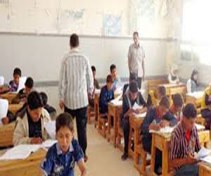   مصر اليوم - اجتماع لمديرى التعليم في السويس لبحث استعدادات الأمتحانات