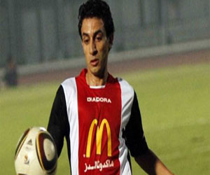   مصر اليوم - حفني وجيبور في تدريبات أهلي طرابلس الأحد