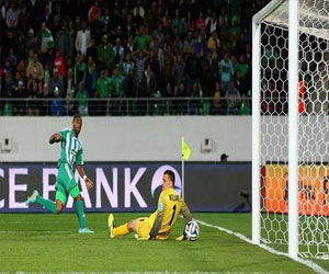 مصر اليوم - البنزرتي يشيد بالقوة الذهنية للاعبي الرجاء بعد التأهل لقبل النهائي