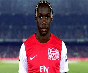 مصر اليوم - بكاري سانيا يتجاهل مساعي نابولي لضمه ويتجه لتجديد تعاقده مع الأرسنال