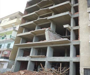   مصر اليوم - إزالة عشرة أدوار من عقار مخالف في شرق الأسكندرية