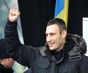   مصر اليوم - فيتالي كليتشكو يتخلى عن لقبه للتفرغ للسياسة