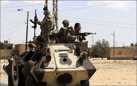   مصر اليوم - السيسي يؤكّد استمرار الجيش في الحرب ضد الإرهاب في سيناء