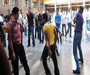   مصر اليوم - بدء التحقيق مع 9 طلاب مقبوض عليهم من جامعة عين شمس