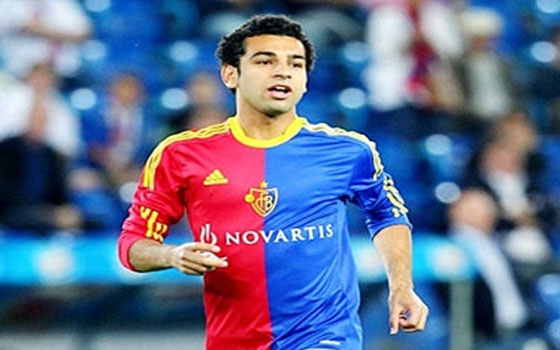   مصر اليوم - صحيفة إسرائيل هايوم تتهم نجم بازل محمد صلاح بأنه لاعب مثير للأزمات والكراهيّة