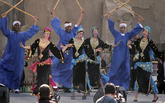   مصر اليوم - زعزوع يؤكد أن مهرجان الأقصر للسينما يثبت للعالم أن المقاصد السياحية آمنة