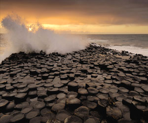 مصر اليوم - الطبيعة المدهشة في “ممر العمالقة” في أيرلندا