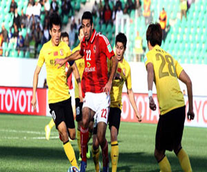   مصر اليوم - نفاد 45 ألف تذكرة لمباراتي الأهلي مع مونتيري والرجاء مع مينيرو