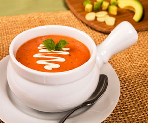   مصر اليوم - شوربة الشمندر بالكريمة