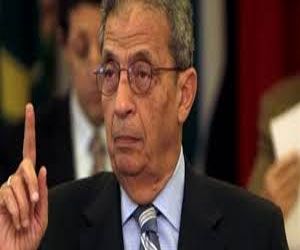   مصر اليوم - موسى يؤكدُ أن الدستور الحالي سيحاسبُ الرئيّس