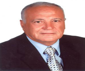   مصر اليوم - العليا للانتخابات: لازلنا نفحص أوراق طالبي متابعة الاستفتاء