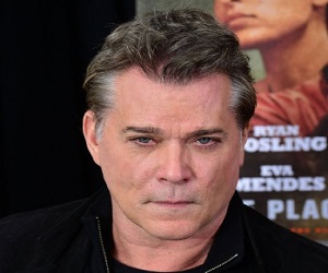   مصر اليوم - يطل الممثل الأميركي راي ليوتا في فيلم وحيد