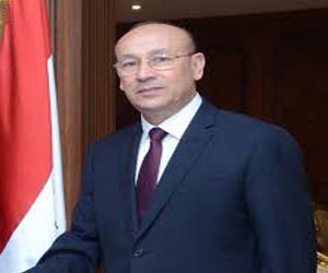   مصر اليوم - وزير الطيران يبحث ربط الغردقة مع دول الخليج لجذب السياحة
