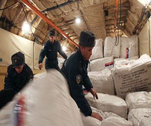   مصر اليوم - روسيا ترسل 40 طناً من المساعدات الإنسانية للاجئين السوريين في لبنان